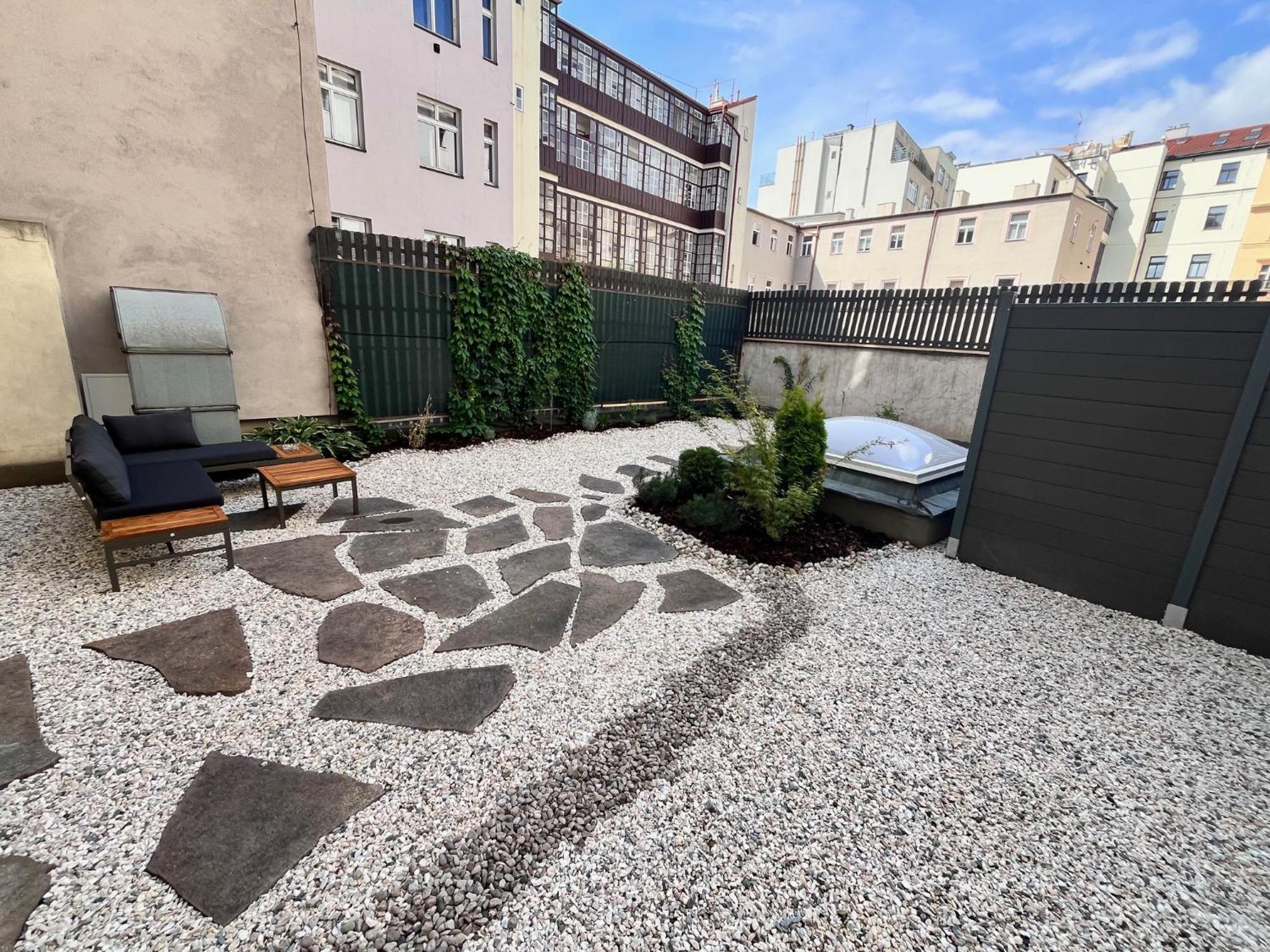 New City Centre Garden Apartment - Central Location Praga Exterior foto