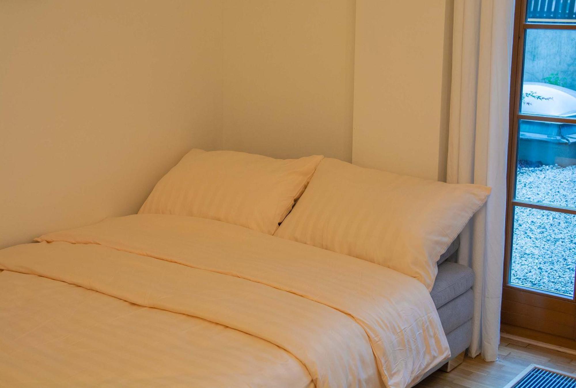 New City Centre Garden Apartment - Central Location Praga Exterior foto